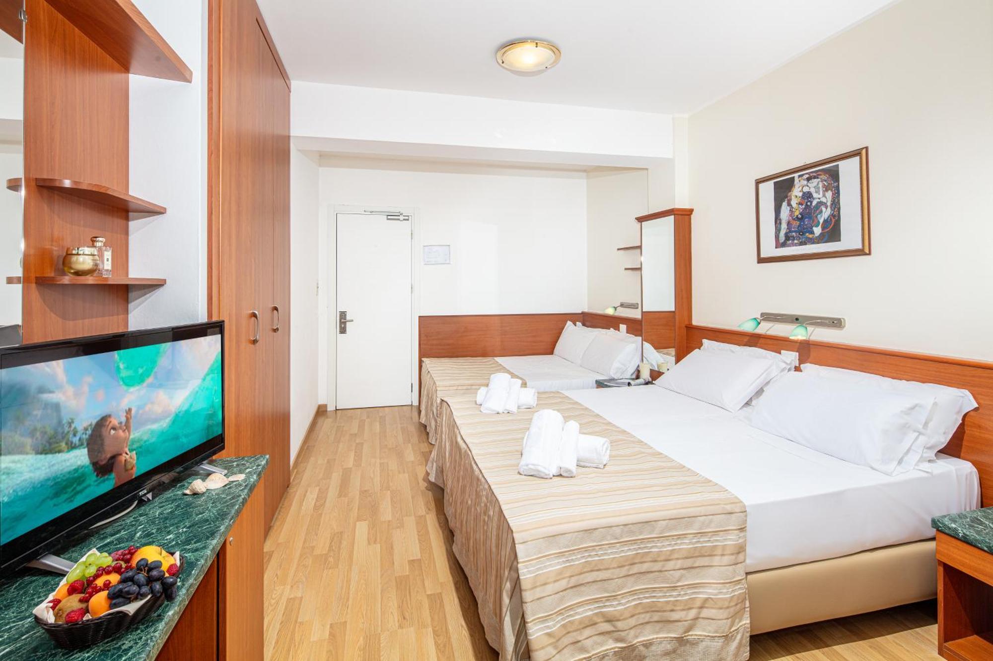 Hotel Bembo Bibione Eksteriør billede