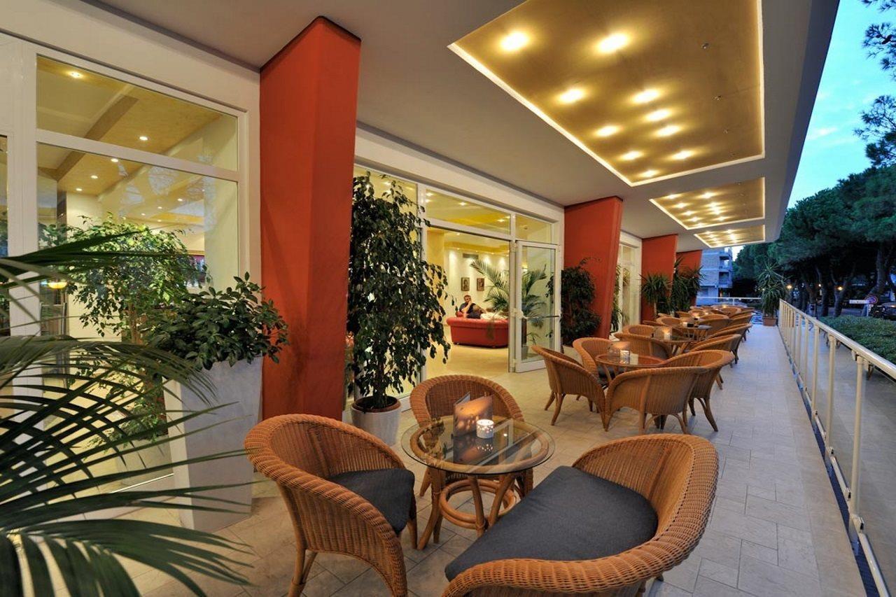 Hotel Bembo Bibione Eksteriør billede